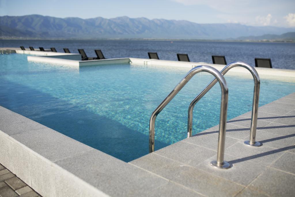 Romantique Dojran Hotel ภายนอก รูปภาพ